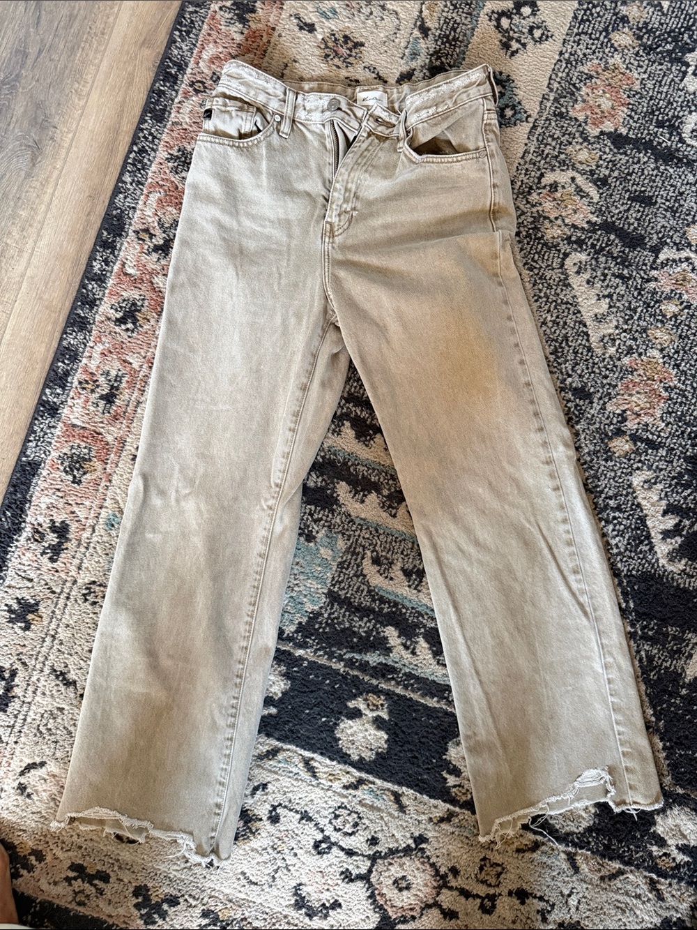 KanCan Straight Leg Jeans in Light Taupe